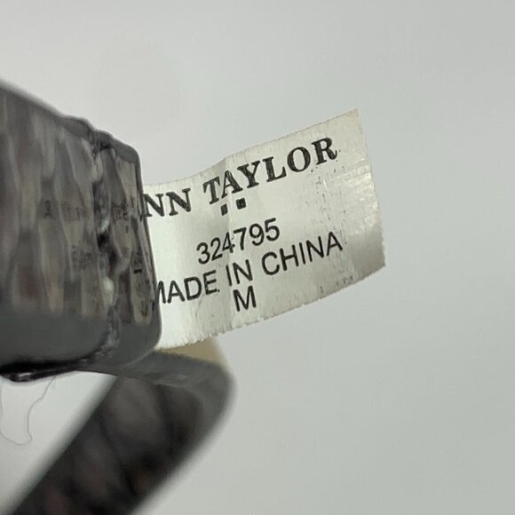 Ann Taylor Croc Embossed Patent Leather Belt Grey Size Medium NWT Style#324795 - Picture 7 of 7